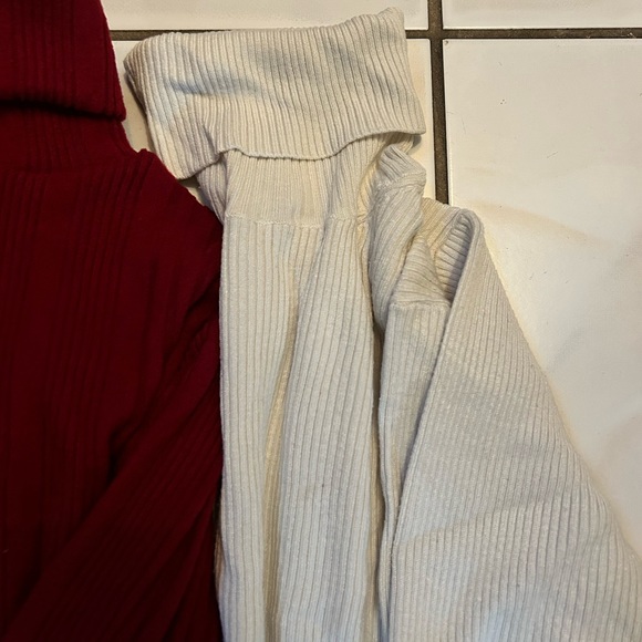 Cute fall/winter sweater bundle - Picture 2 of 6